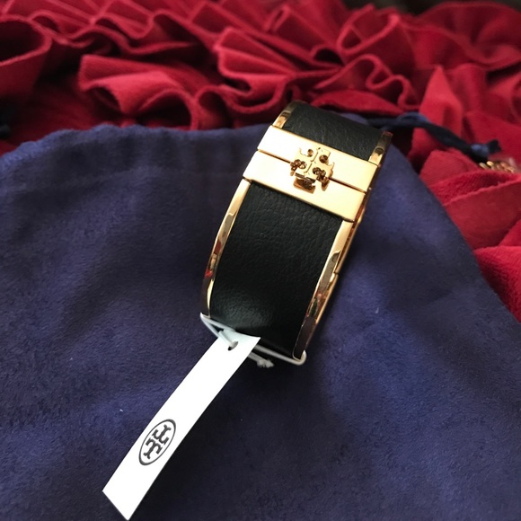Tory burch bangle new with tag - Picture 4 of 7